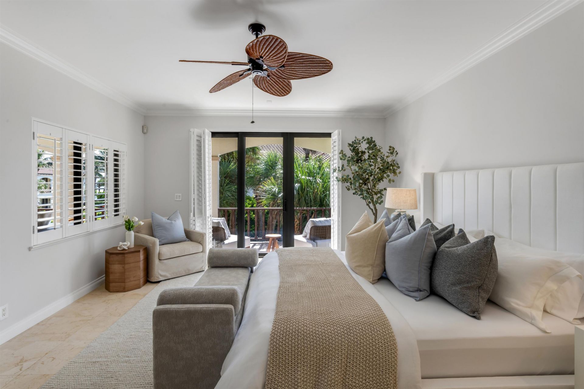 5833 N Ocean Boulevard, Unit D2, Ocean Ridge, FL 33435 Photo