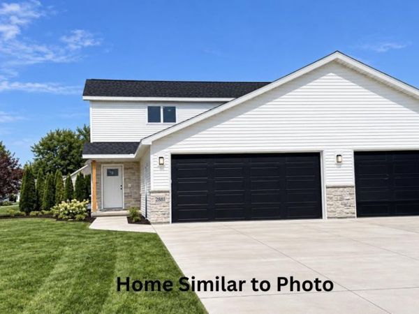 2881 STELOR DRIVE, Green Bay, WI 54311