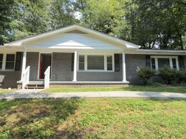 6352 N Sweetwater Road, Lithia Springs, GA 30122