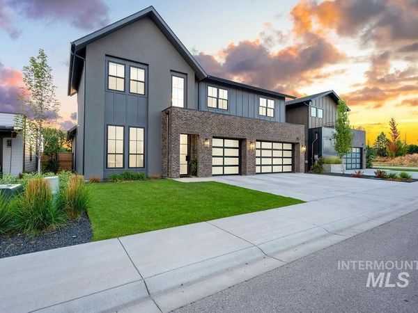 115 S Steel Farm, Eagle, ID 83616