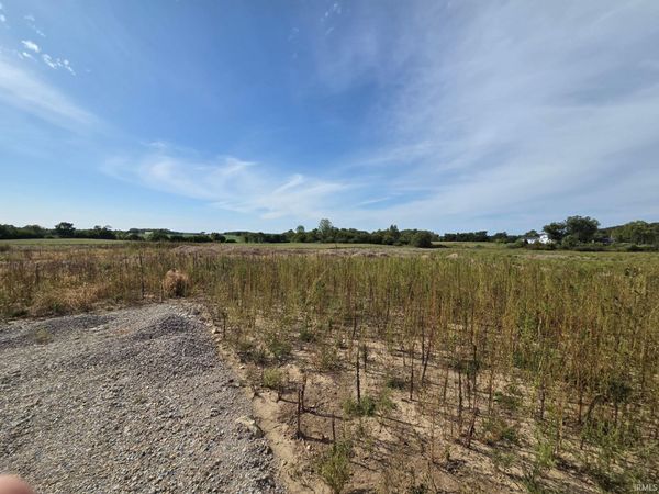 8135 N Buck Creek Pike, Springport, IN 47386