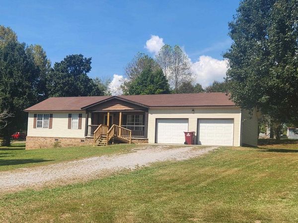 351 Salmon Street, Hamilton, AL 35570