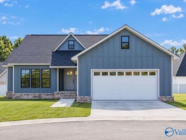 183 Bonny Brook Lane, Albertville, AL 35950