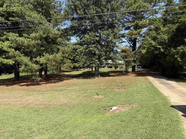 5585 HWY 64 HWY, Oakland, TN 38060