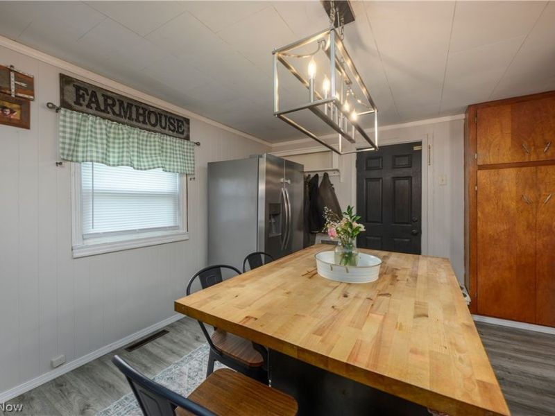 544 E High Street, Uhrichsville, OH 44683 Photo 15