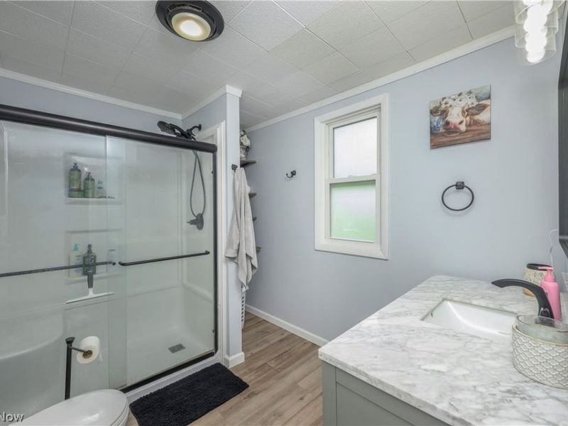 544 E High Street, Uhrichsville, OH 44683 Photo 16