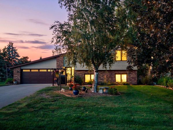 25870 Skyline Circle, Elko New Market, MN 55020