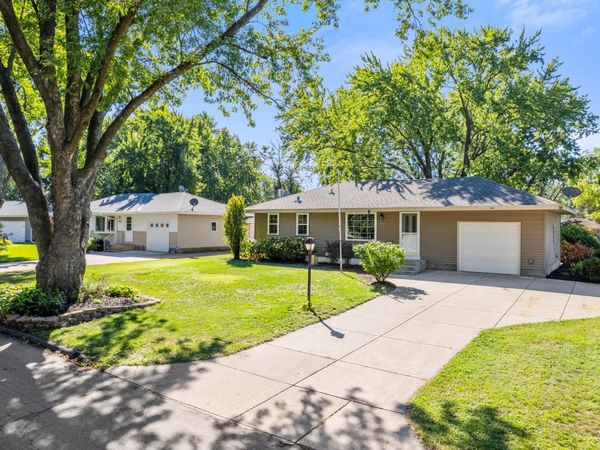 10913 Washington Street NE, Blaine, MN 55434