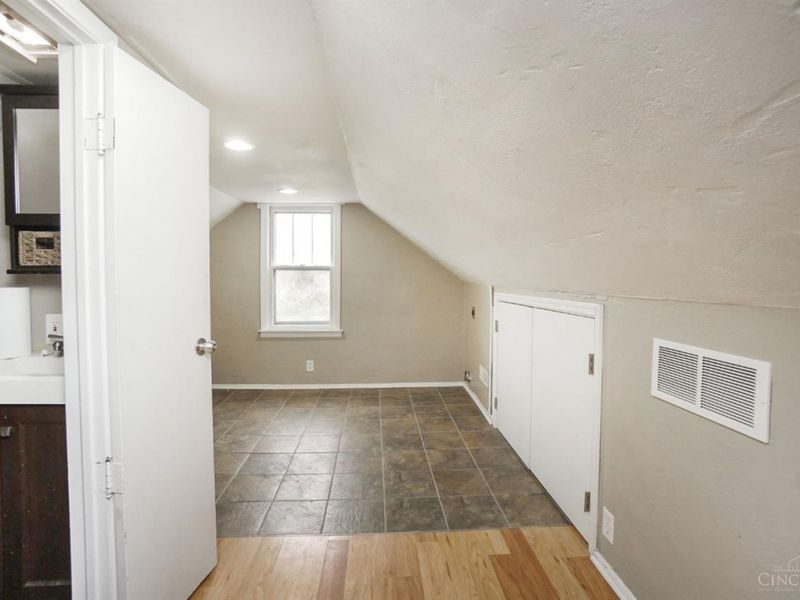 8384 Old 3C Highway, Deerfield Township, OH 45039 Photo 19