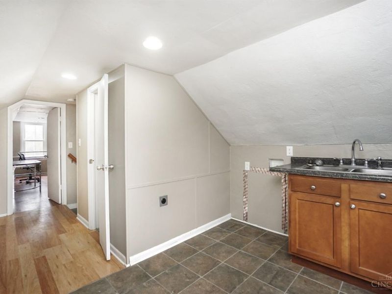 8384 Old 3C Highway, Deerfield Township, OH 45039 Photo 21