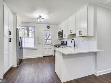 1201 S BARTON STREET, Unit 137, ARLINGTON, VA 22204