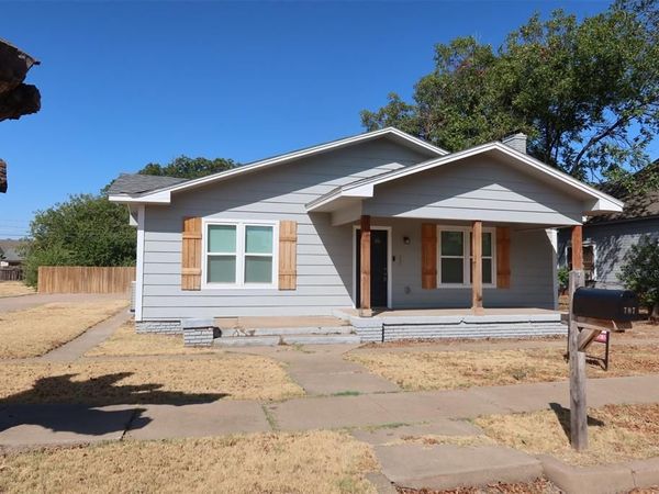 707 N FOLEY Street , Seymour, TX 76308