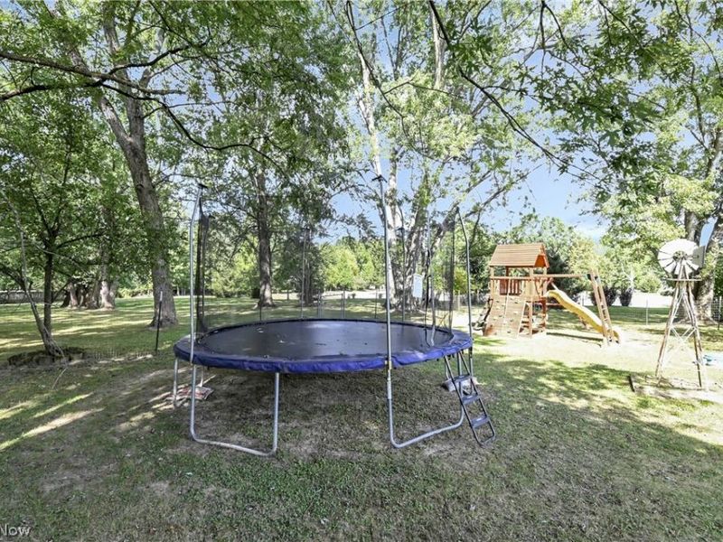 4074 Darrow Road, Stow, OH 44224 Photo 10