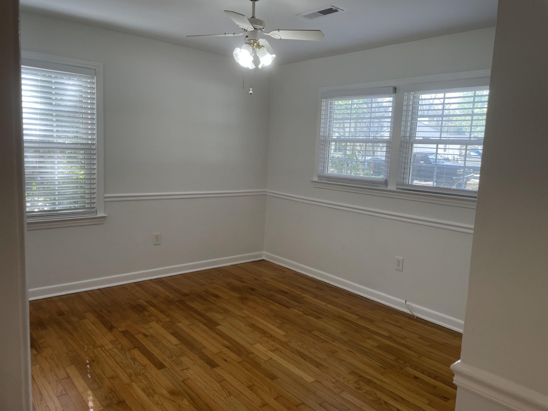 1631 Pierpont Avenue Photo 17