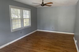 1631 Pierpont Avenue photo 4