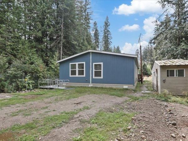 9152 Fertile Valley Rd, Newport, WA 99156