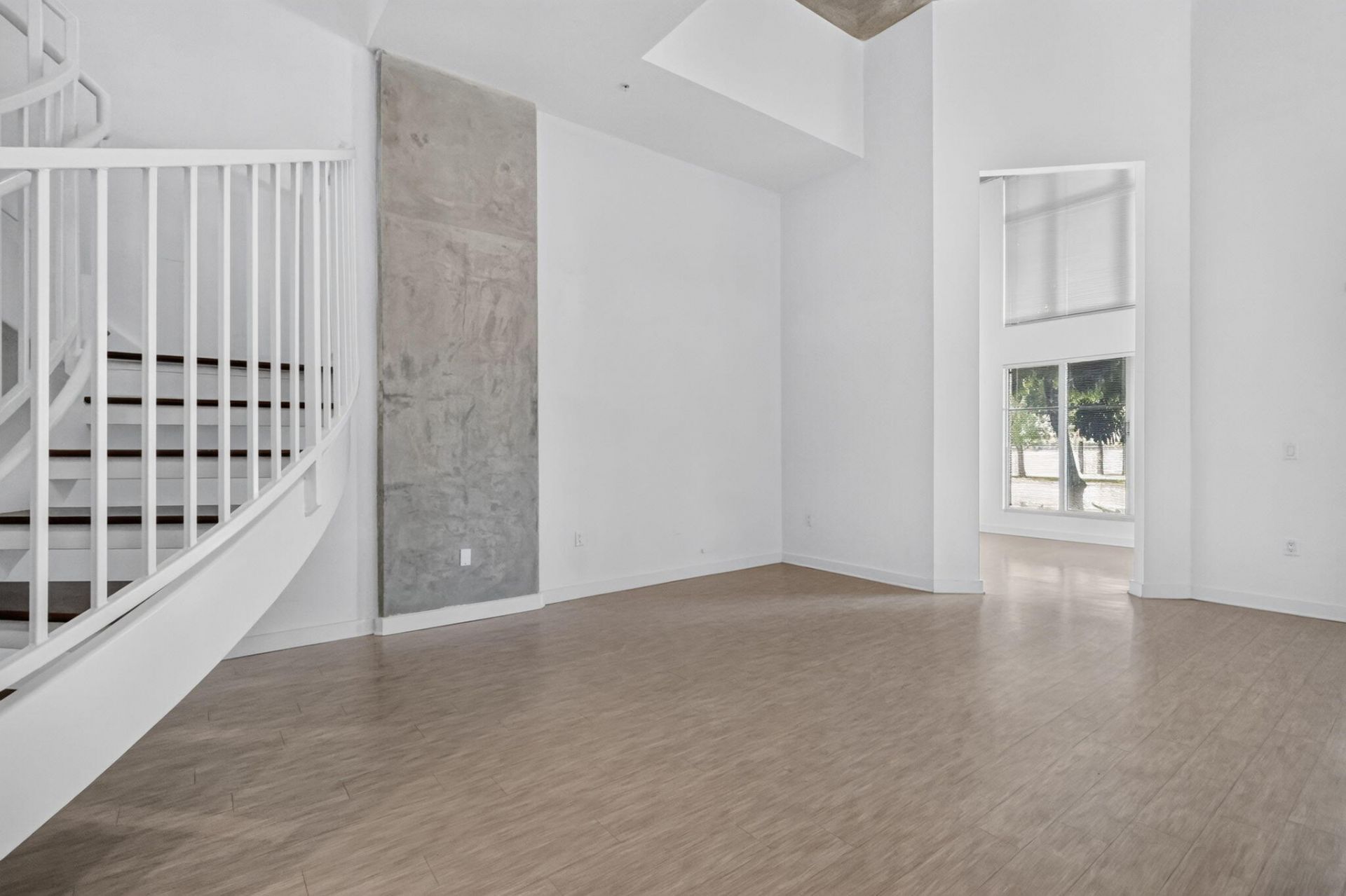 300 S Australian Avenue, Unit 128, West Palm Beach, FL 33401 Photo