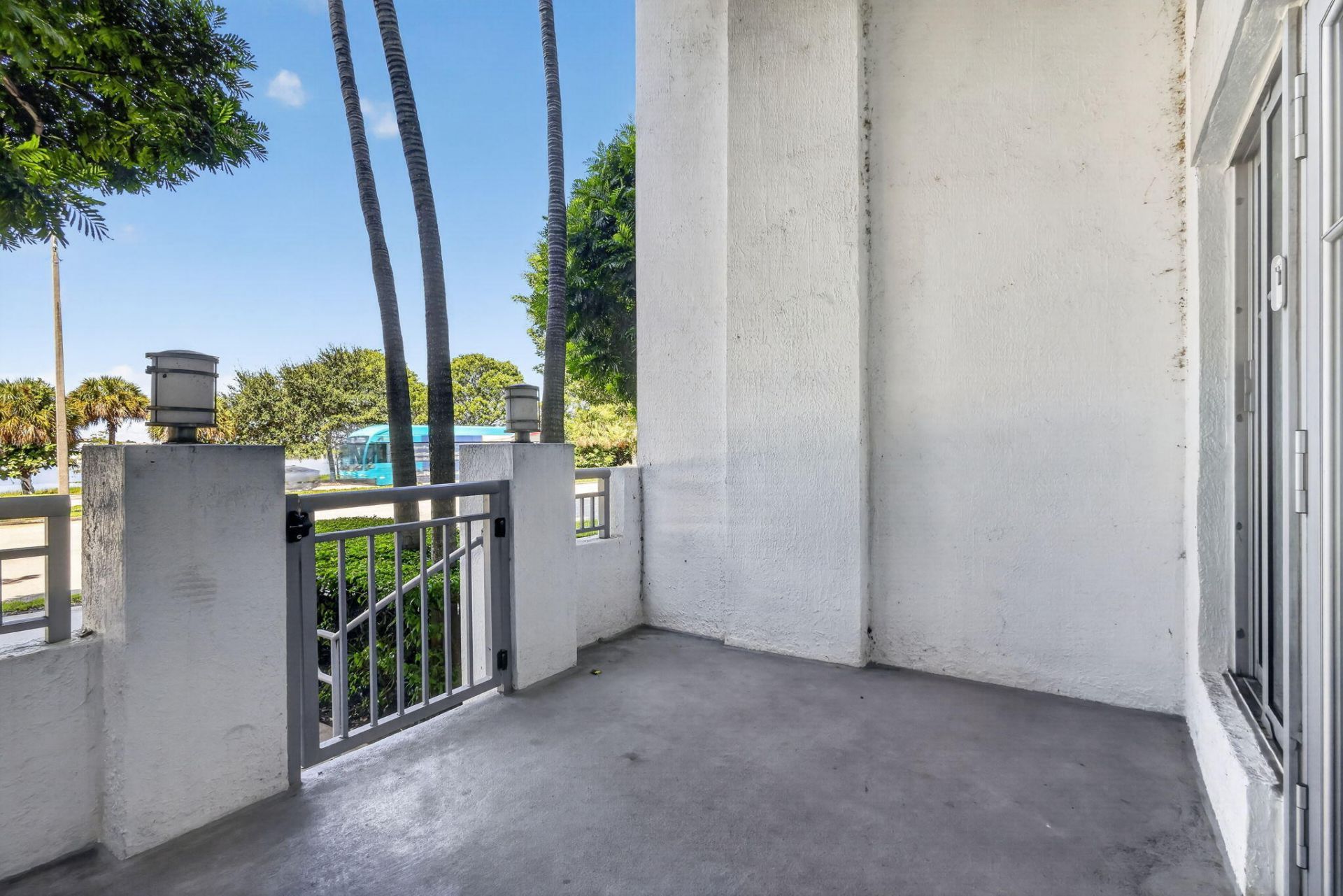 300 S Australian Avenue, Unit 128, West Palm Beach, FL 33401 Photo