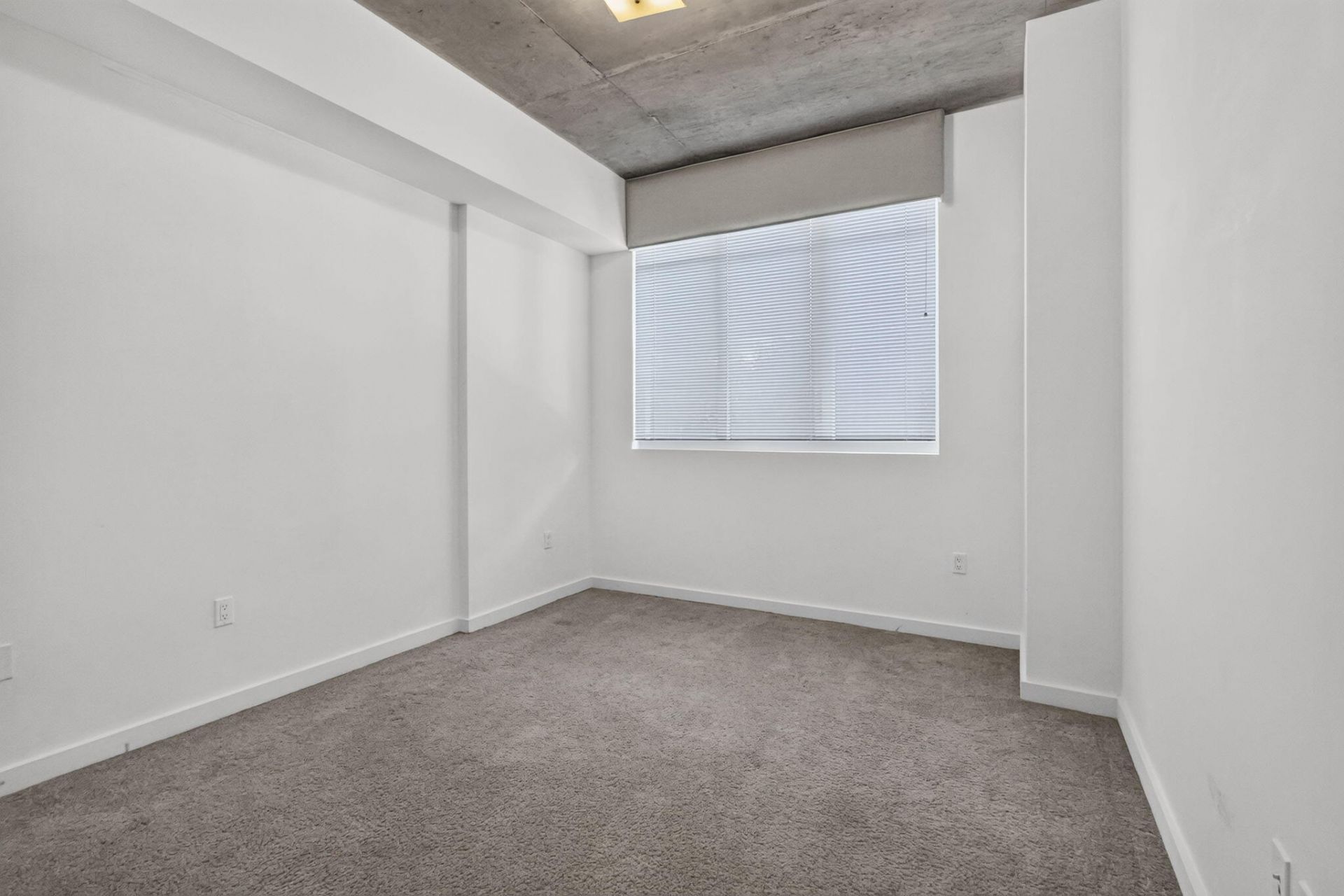300 S Australian Avenue, Unit 128, West Palm Beach, FL 33401 Photo