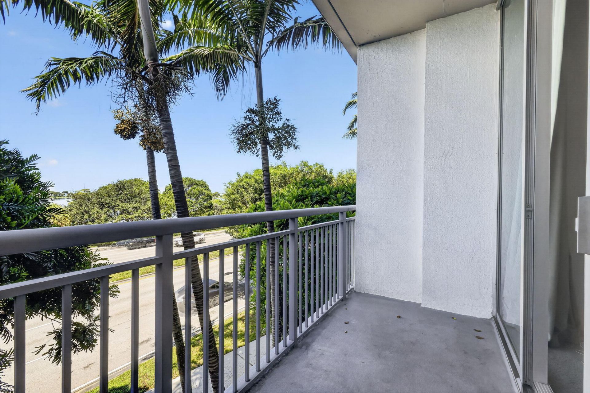 300 S Australian Avenue, Unit 128, West Palm Beach, FL 33401 Photo