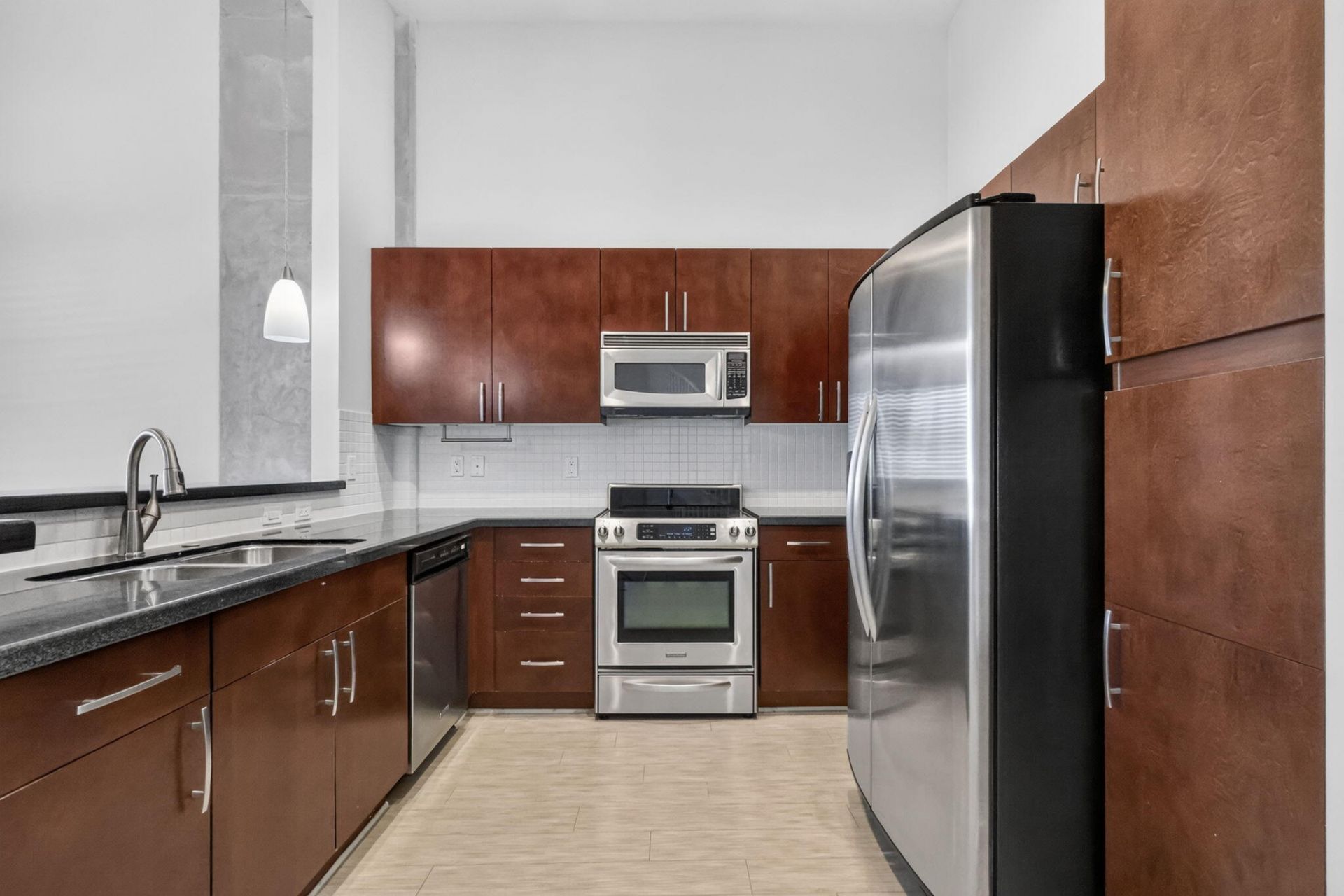 300 S Australian Avenue, Unit 128, West Palm Beach, FL 33401 Photo