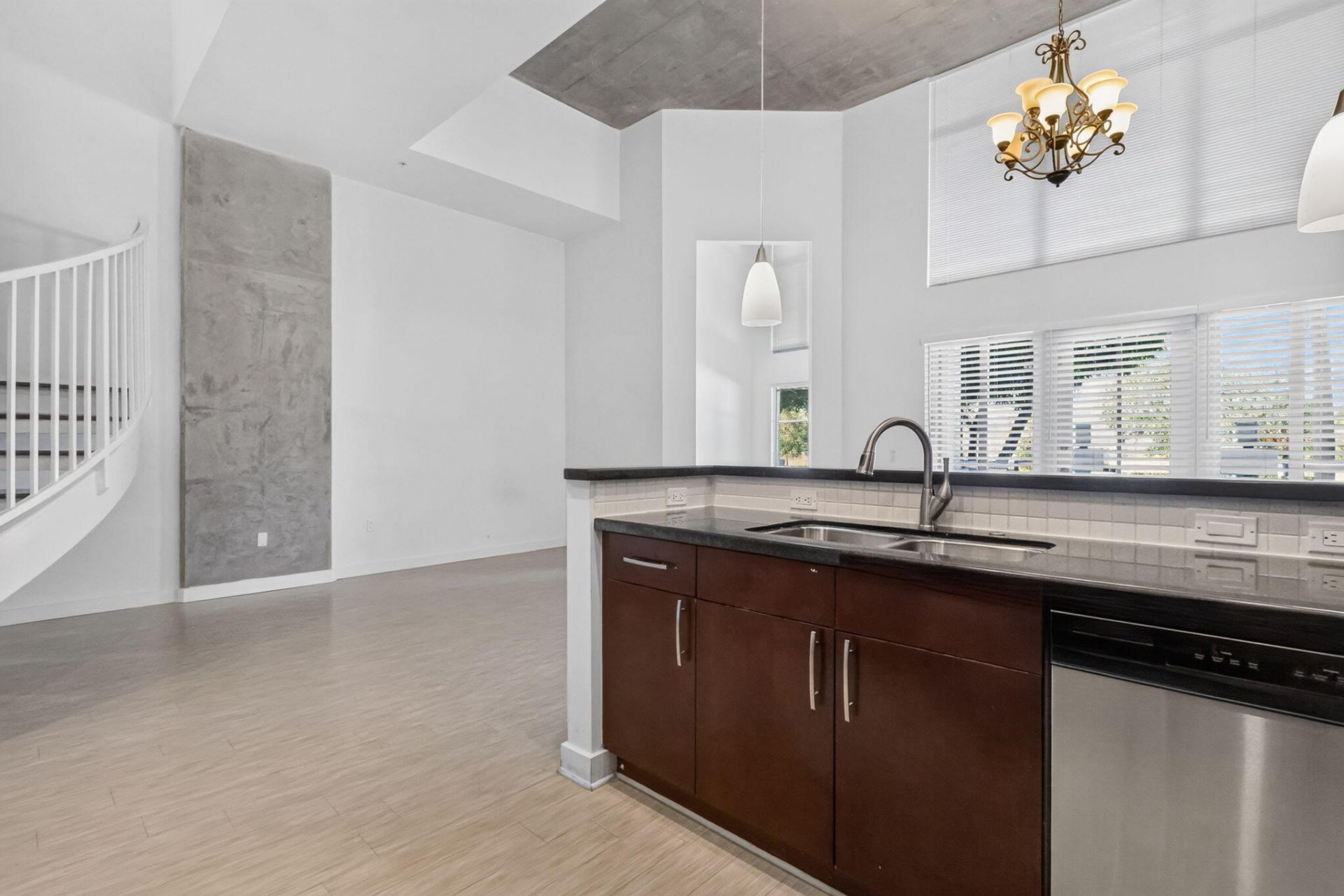 300 S Australian Avenue, Unit 128, West Palm Beach, FL 33401 Photo
