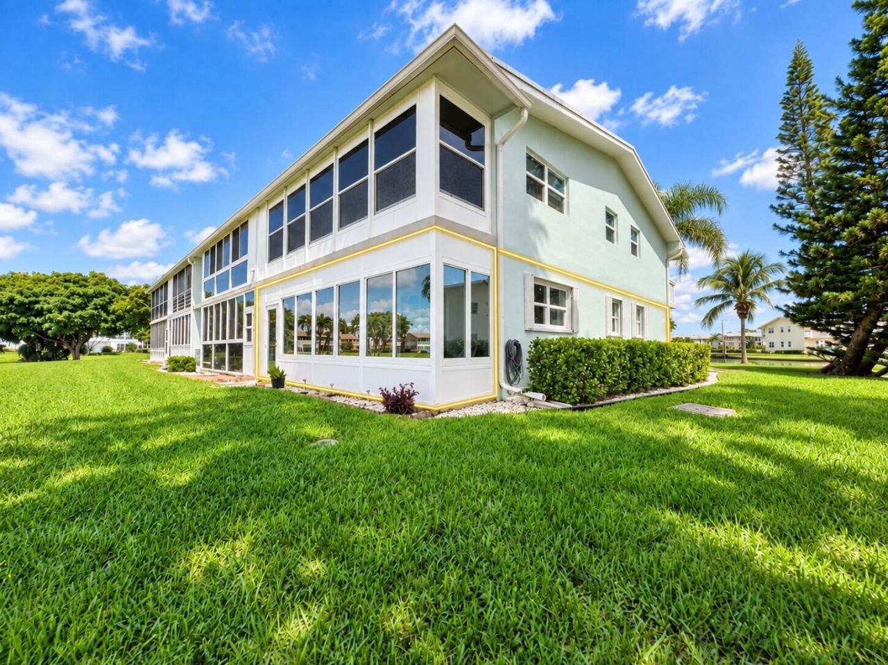 108 Somerset F, West Palm Beach, FL 33417 Photo
