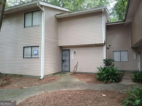 8586 Creekwood Way, Jonesboro, GA 30238