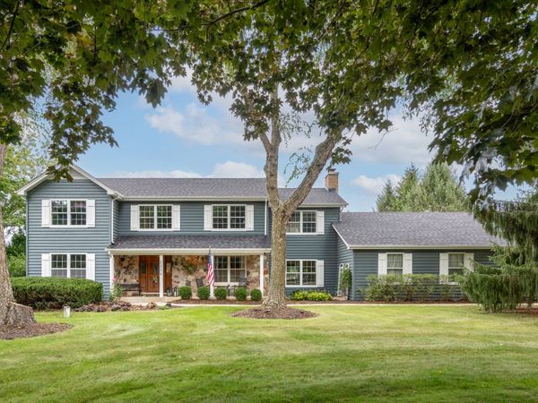 6214 N Wyndwood Drive, Crystal Lake, IL 60014