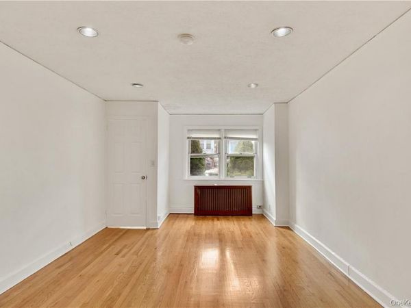 1840 Tomlinson Avenue , Unit 1, Bronx, NY 10461