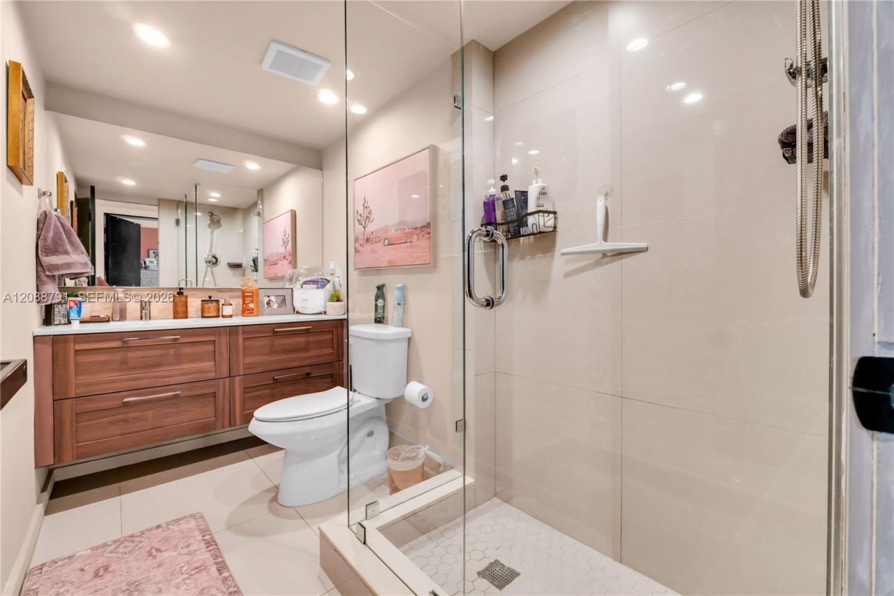 6903 Cypress Rd, Unit D26, Plantation, FL 33317 Photo