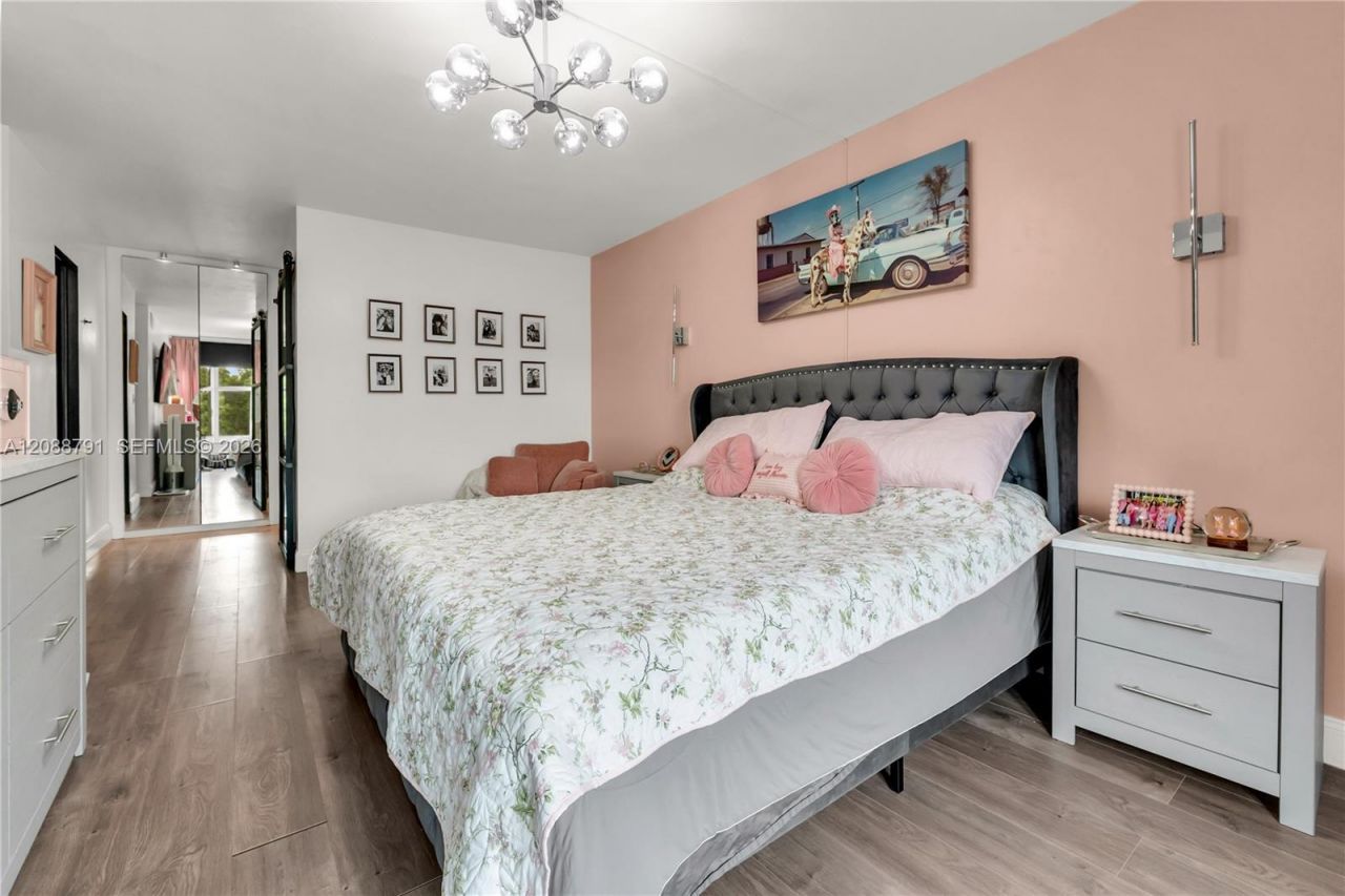 6903 Cypress Rd, Unit D26, Plantation, FL 33317 Photo