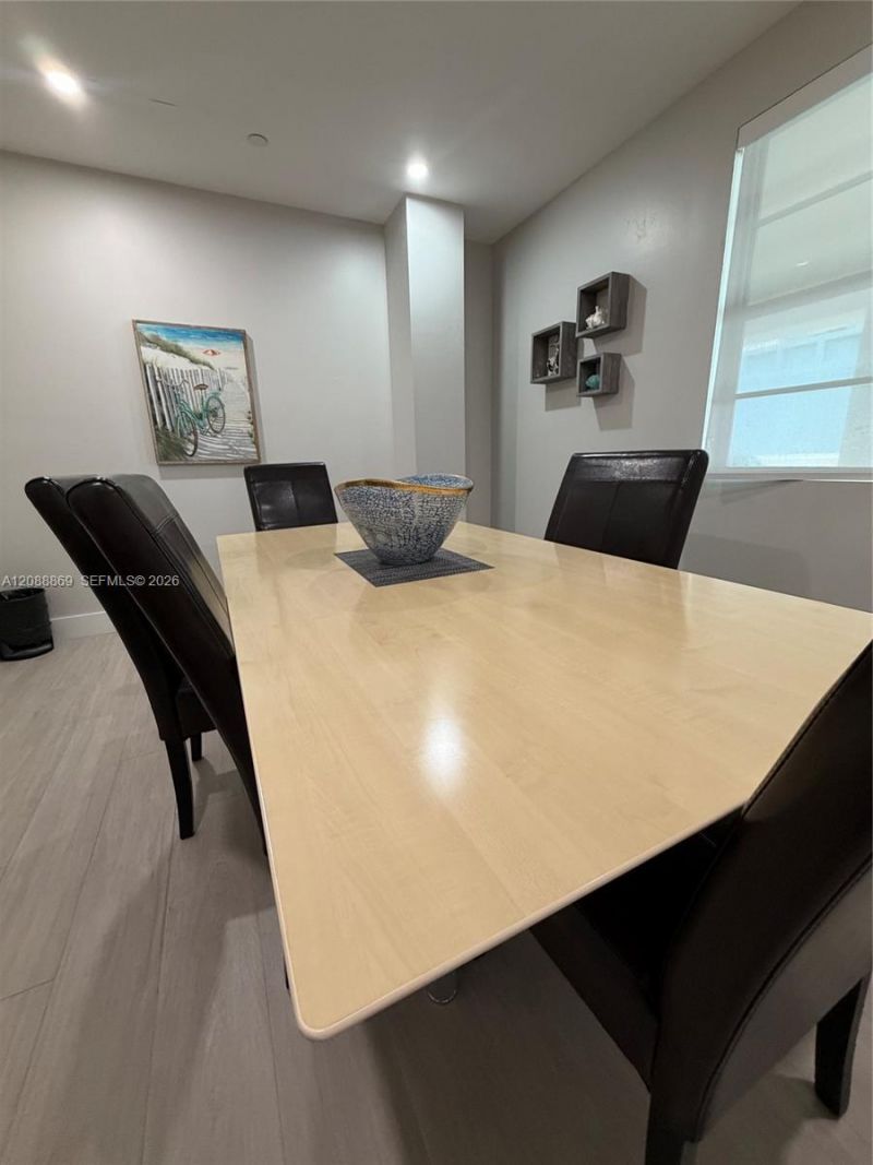 6917 Collins Ave, Unit 1026, Miami Beach, FL 33141 Photo