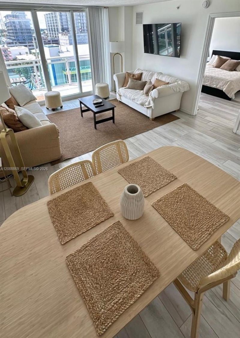 6917 Collins Ave, Unit 1026, Miami Beach, FL 33141 Photo