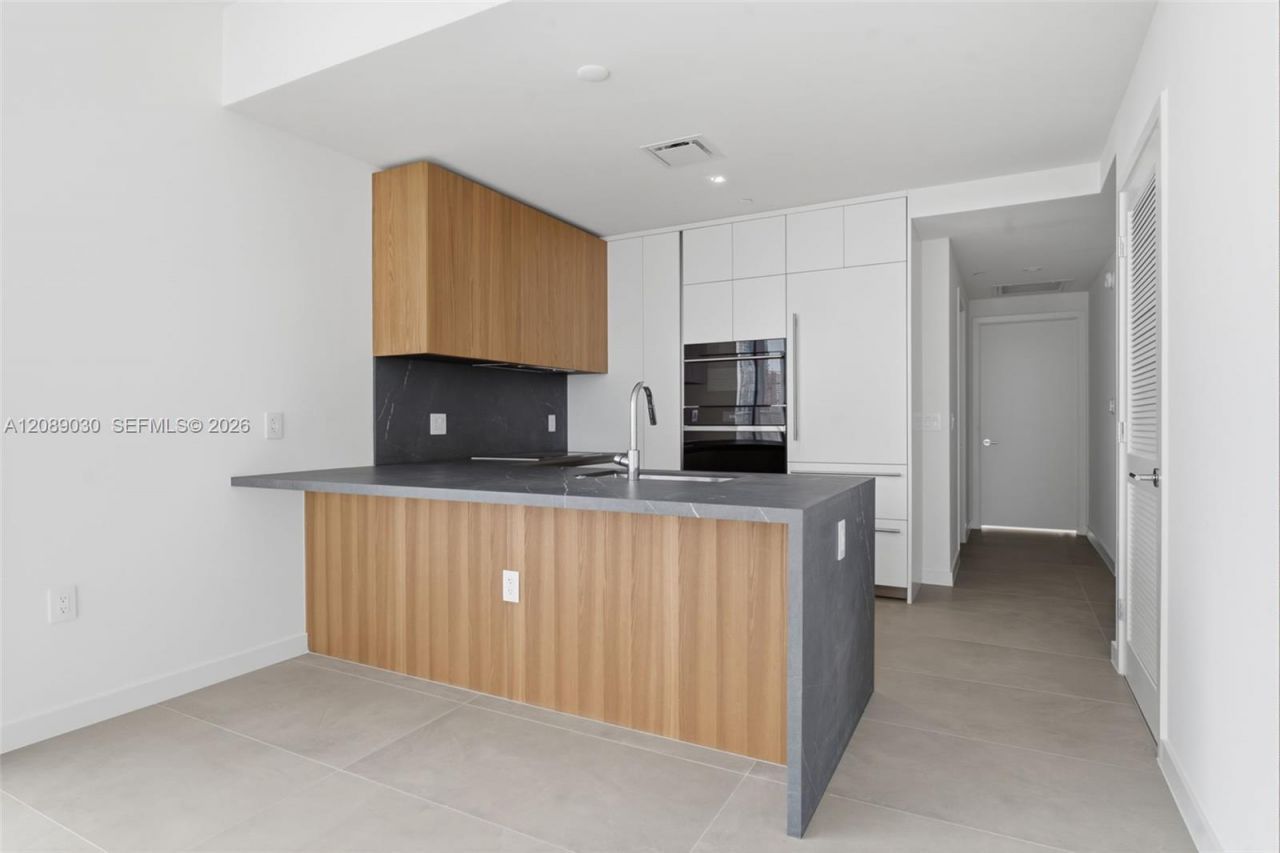 1400 Biscayne Blvd, Unit 3502, Miami, FL 33132 Photo