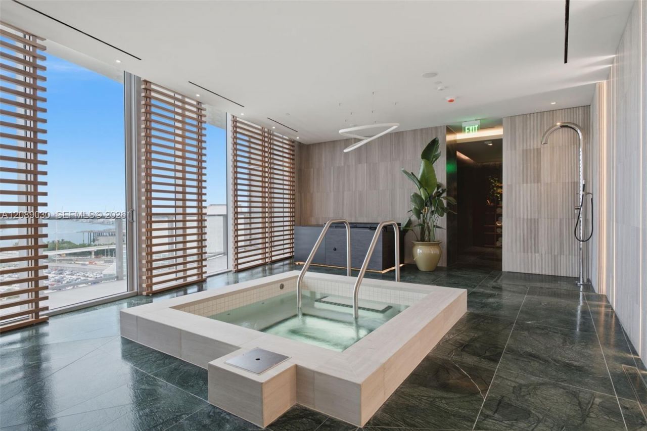1400 Biscayne Blvd, Unit 3502, Miami, FL 33132 Photo