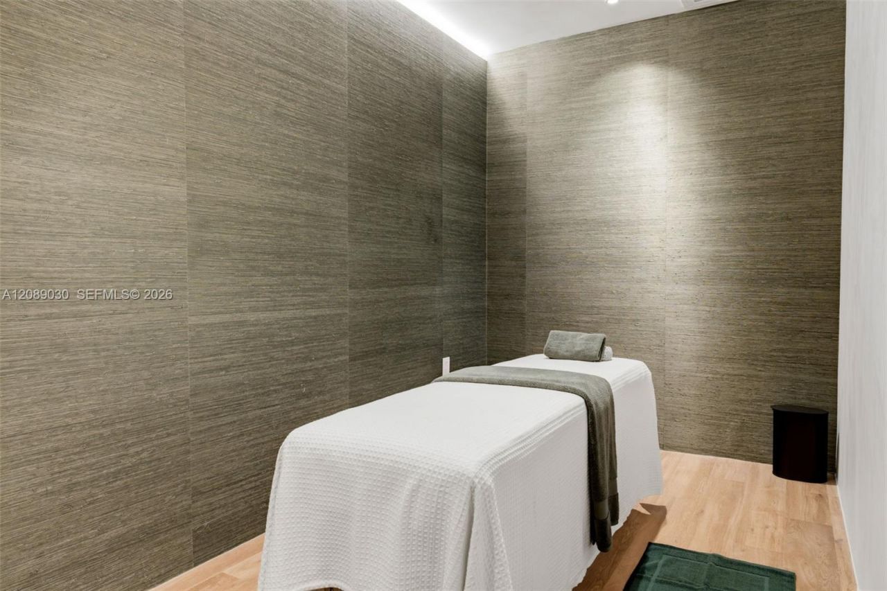 1400 Biscayne Blvd, Unit 3502, Miami, FL 33132 Photo