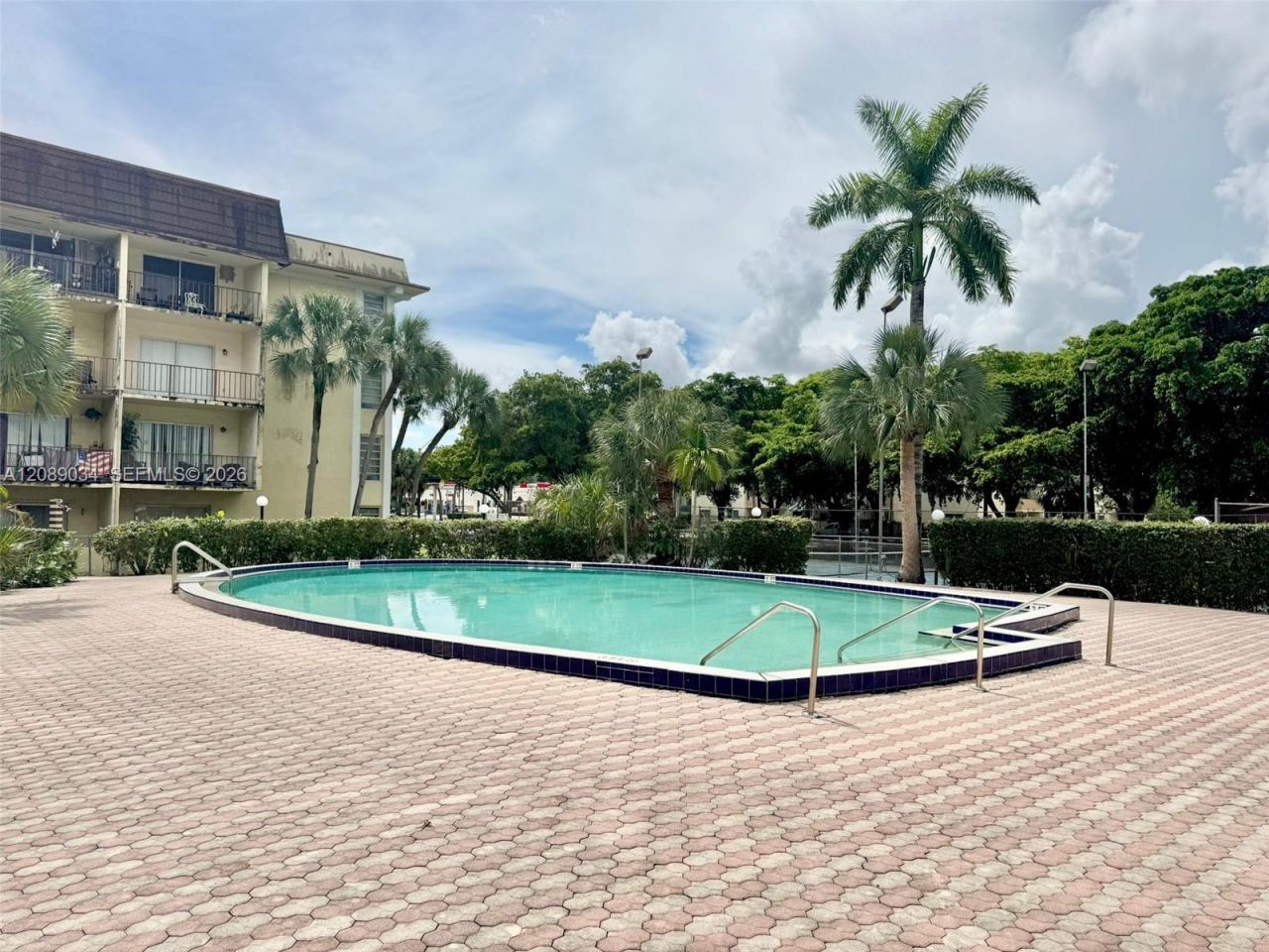 11925 NE 2nd Ave, Unit B205, North Miami, FL 33161 Photo