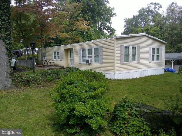 2 BRANDY WAY, QUAKERTOWN, PA 18951