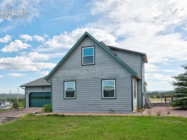 32 Dartmouth Place, Woodland Park, CO 80863
