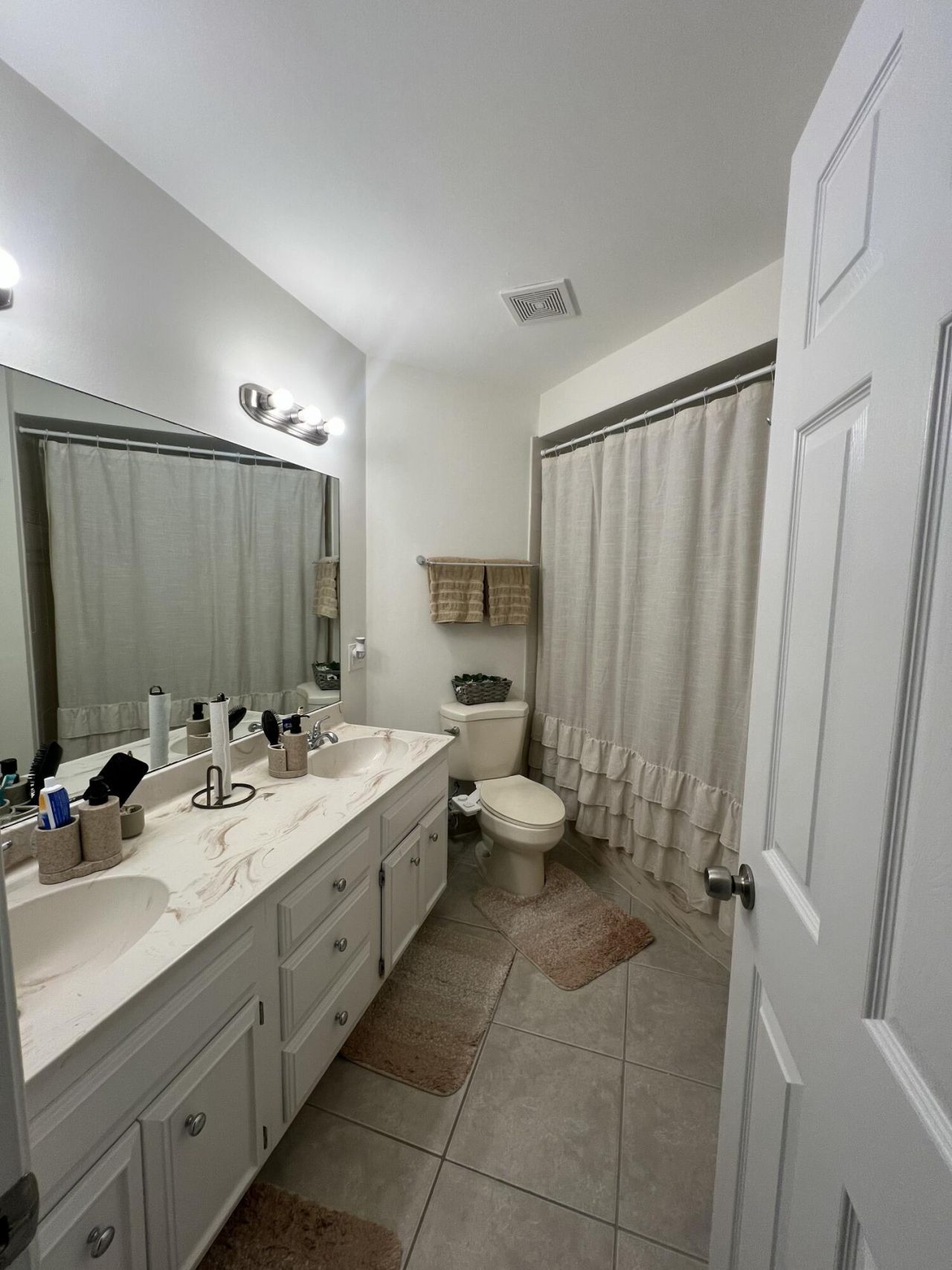 4338 Hazel Avenue, Unit D, Palm Beach Gardens, FL 33410 Photo