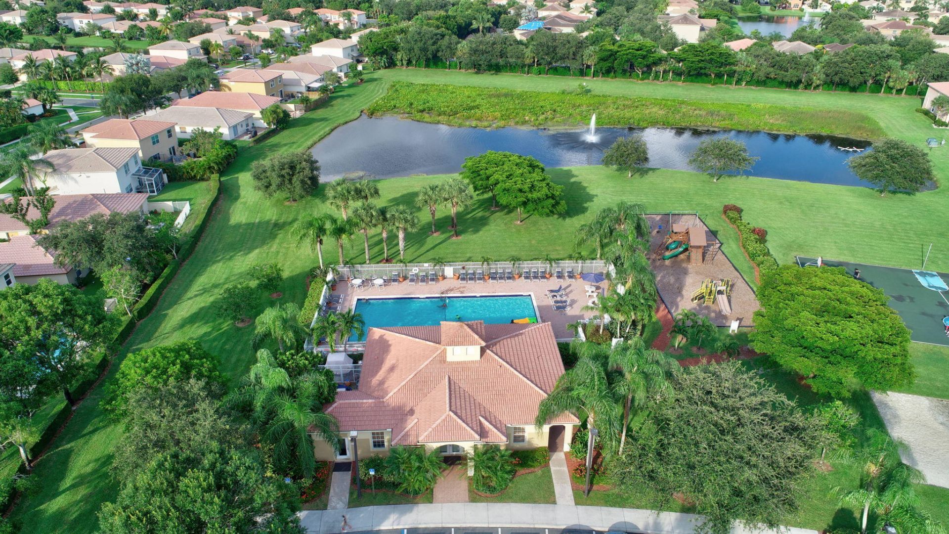 5349 Meadows Edge, Unit 5349, Lake Worth, FL 33463 Photo