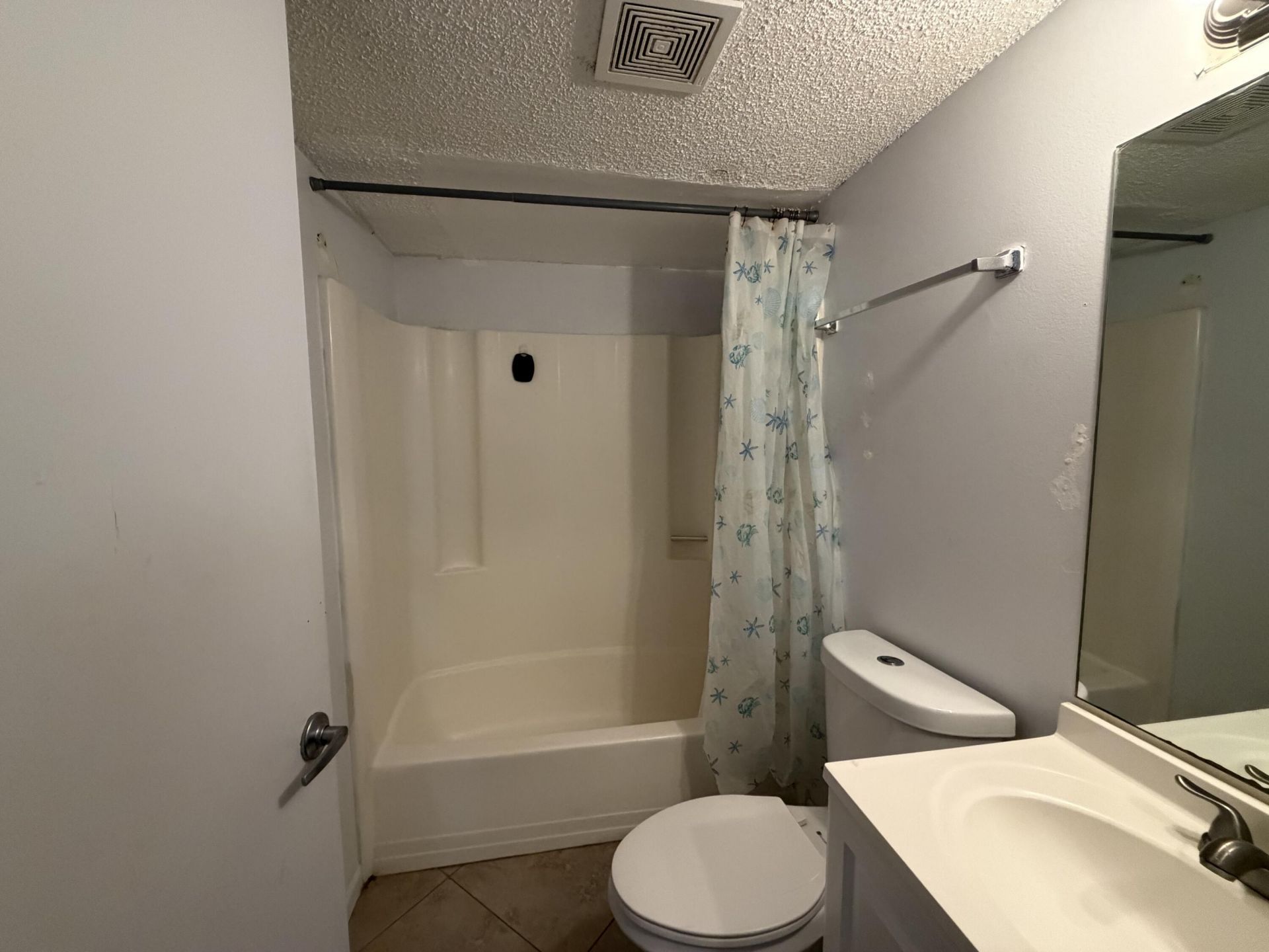 605 Ixoria Avenue, Unit 21, Fort Pierce, FL 34982 Photo