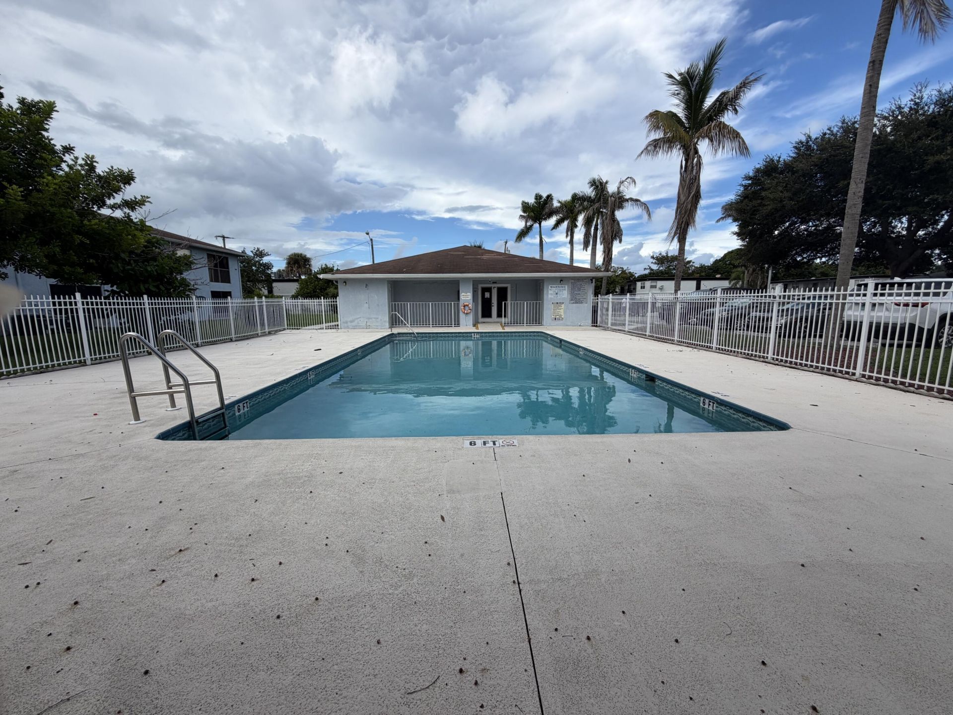 605 Ixoria Avenue, Unit 21, Fort Pierce, FL 34982 Photo
