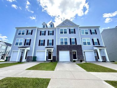 24 Dover Court, Bridgeport, WV 26330