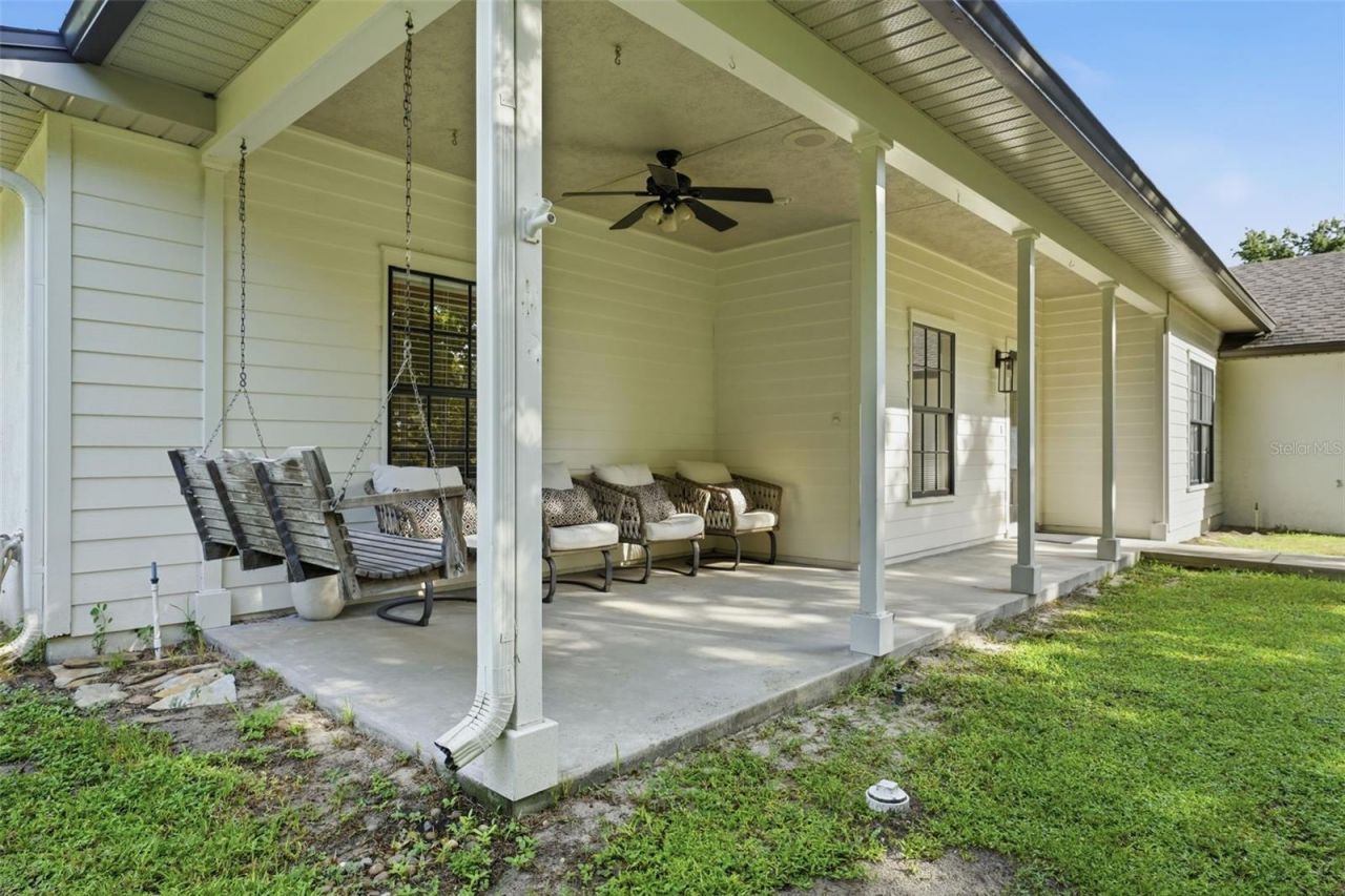 22301 Coronado Somerset Drive, Sorrento, FL 32776 Photo