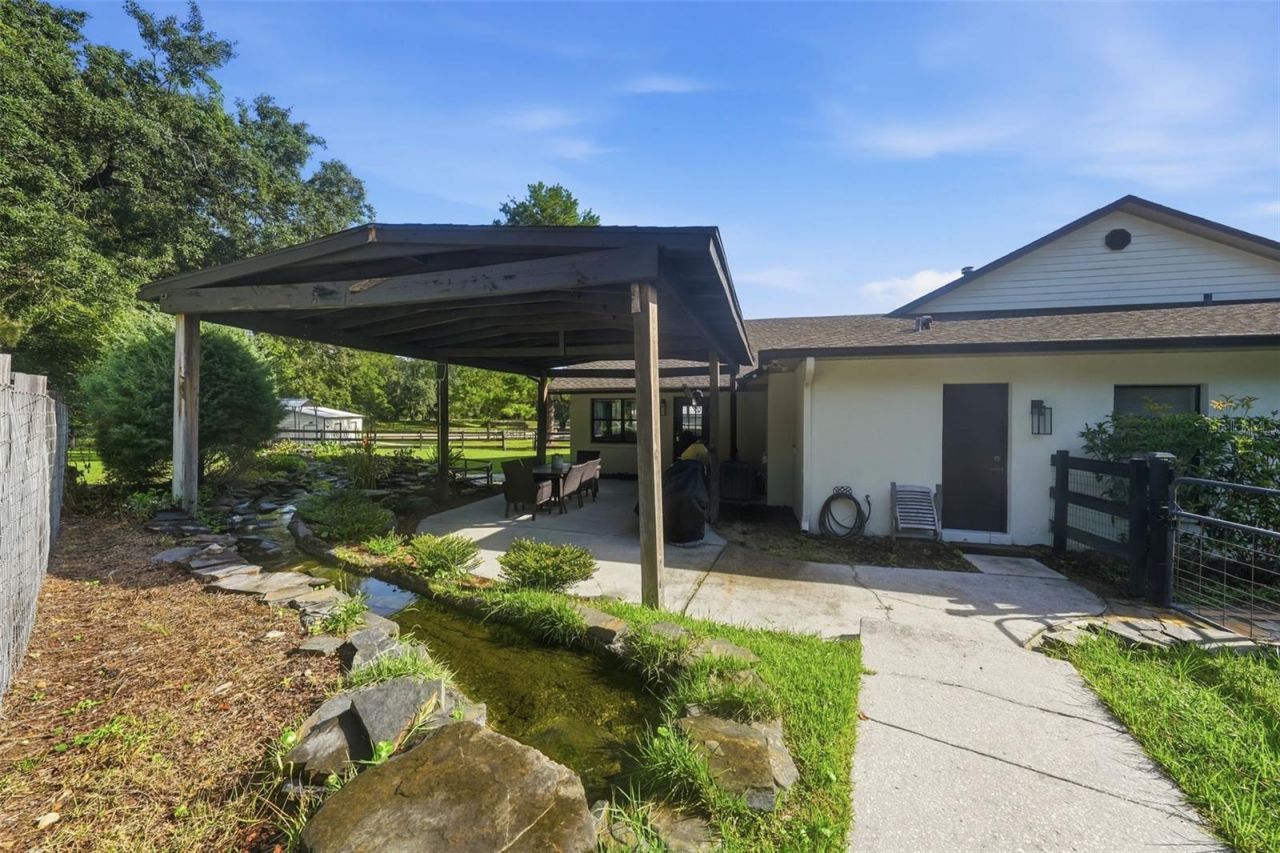 22301 Coronado Somerset Drive, Sorrento, FL 32776 Photo
