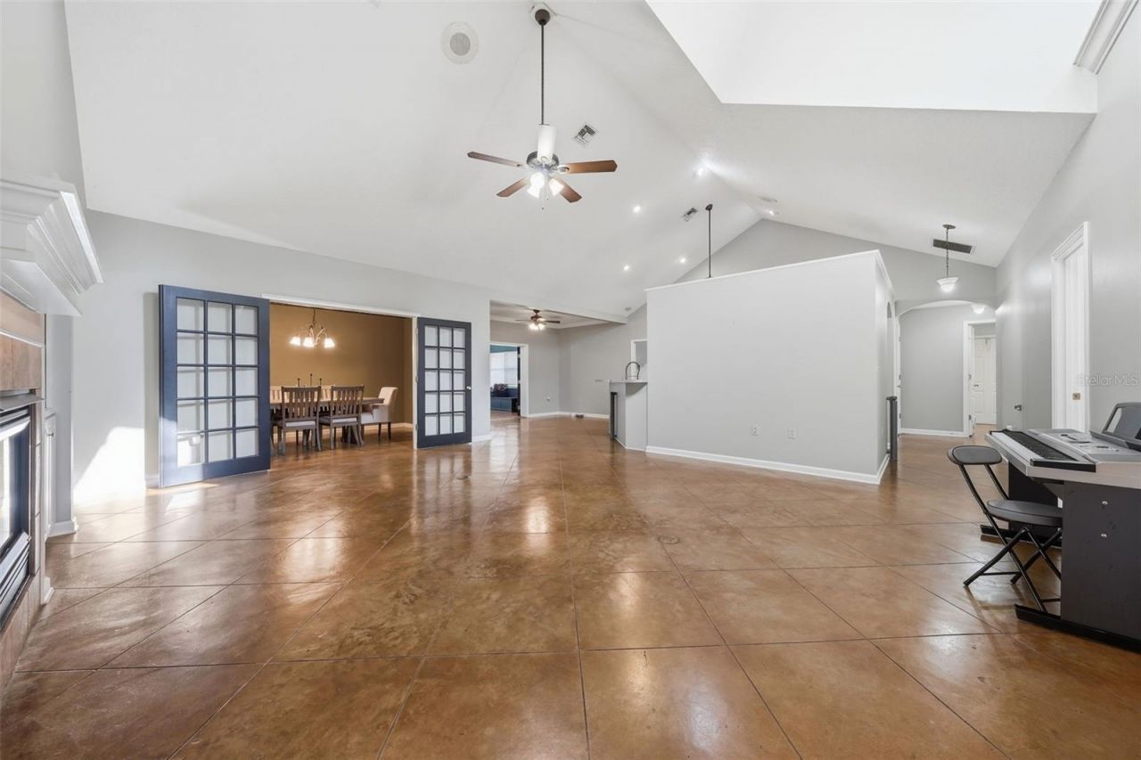 22301 Coronado Somerset Drive, Sorrento, FL 32776 Photo