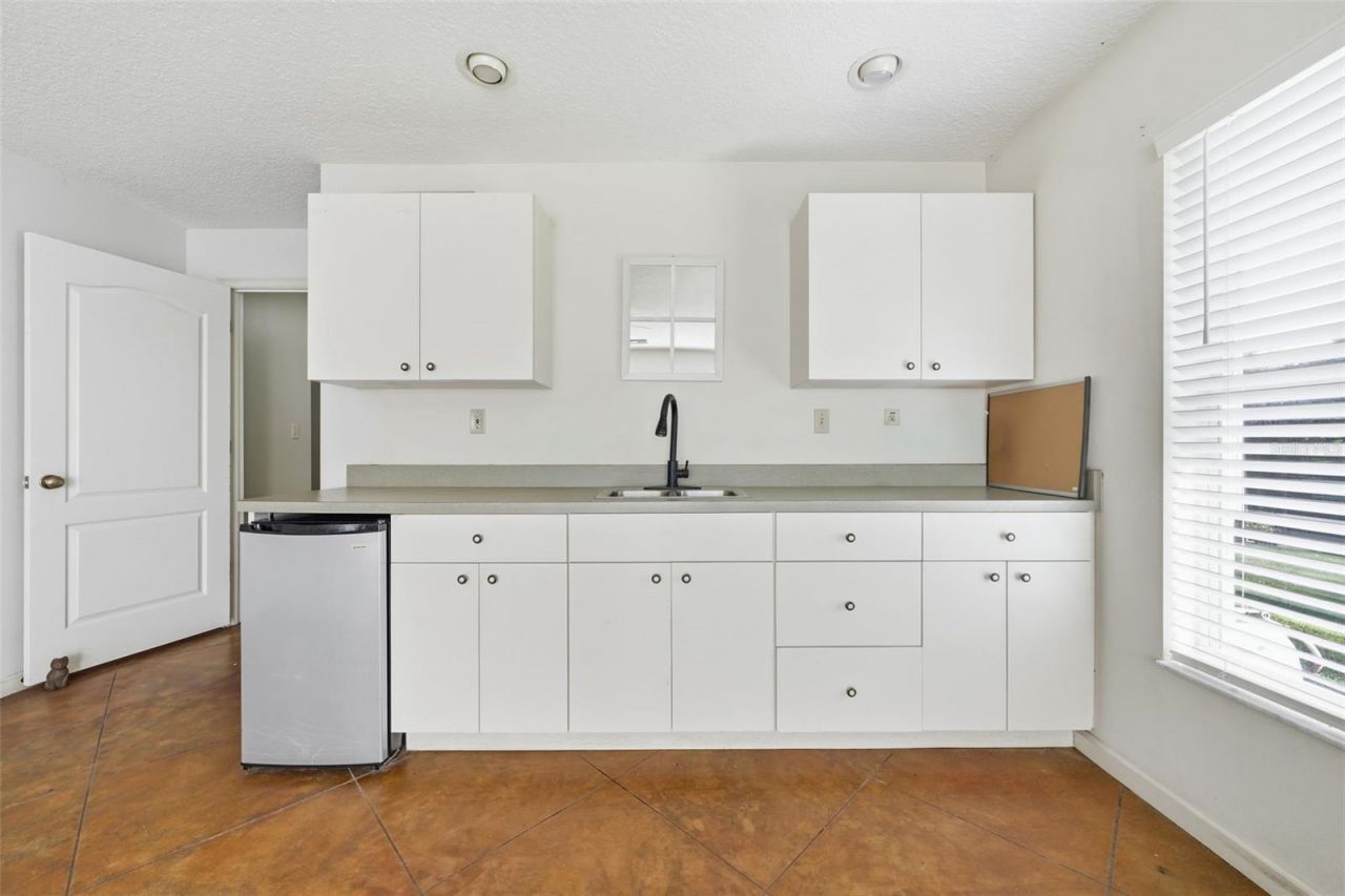 22301 Coronado Somerset Drive, Sorrento, FL 32776 Photo