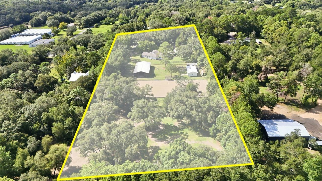 22301 Coronado Somerset Drive, Sorrento, FL 32776 Photo